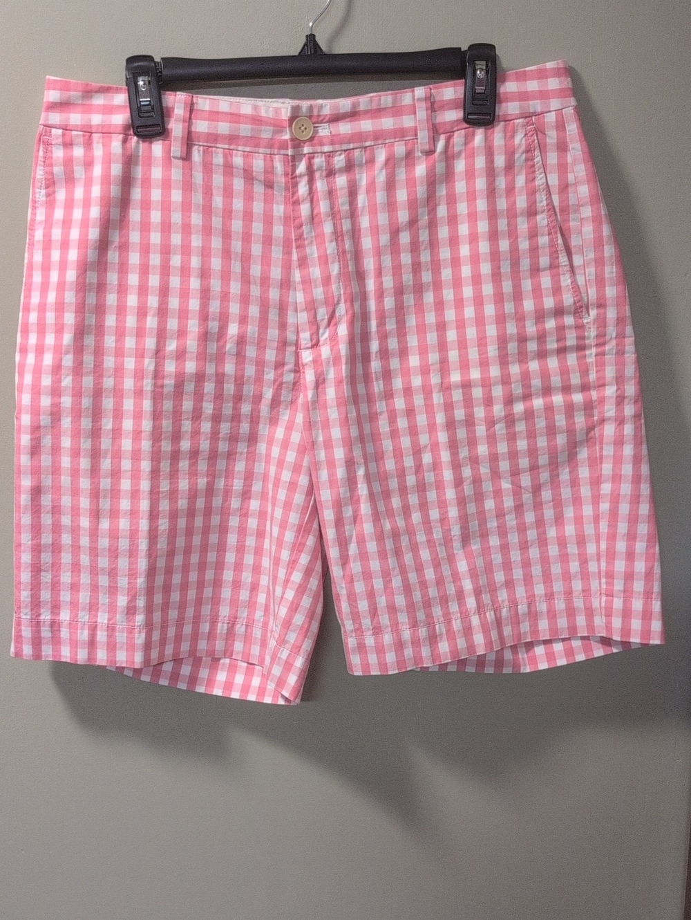Vineyard Vines Men's 9" Breaker Shorts Pink Gingham Plaid Size 34